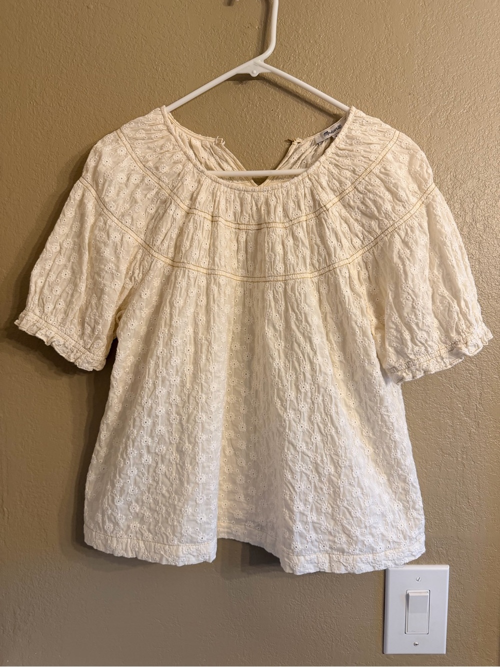 Madewell Women’s Cream Eyelet Peasant Top